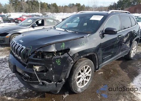 2015 Jeep Cherokee Latitude z USA, uszkodzony, nr VIN 1C4PJMCBXFW614902
